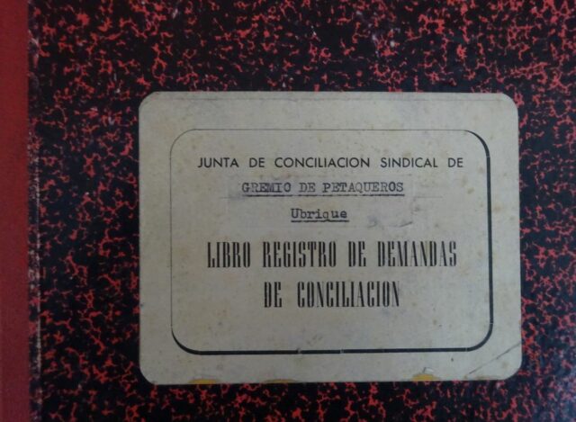 Portada del libro registro de demandas de conciliación (AHMU, leg 1703).